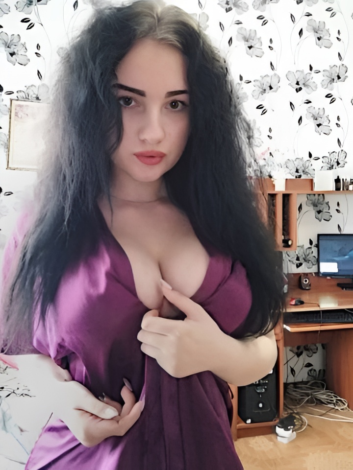 Олечка привлекальеная девушка из Бобруйска цена от 10000 руб