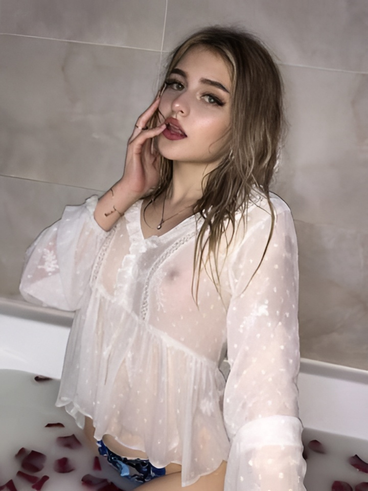 Индивидуалка Злата, доступна для личного знакомства от 2500 руб