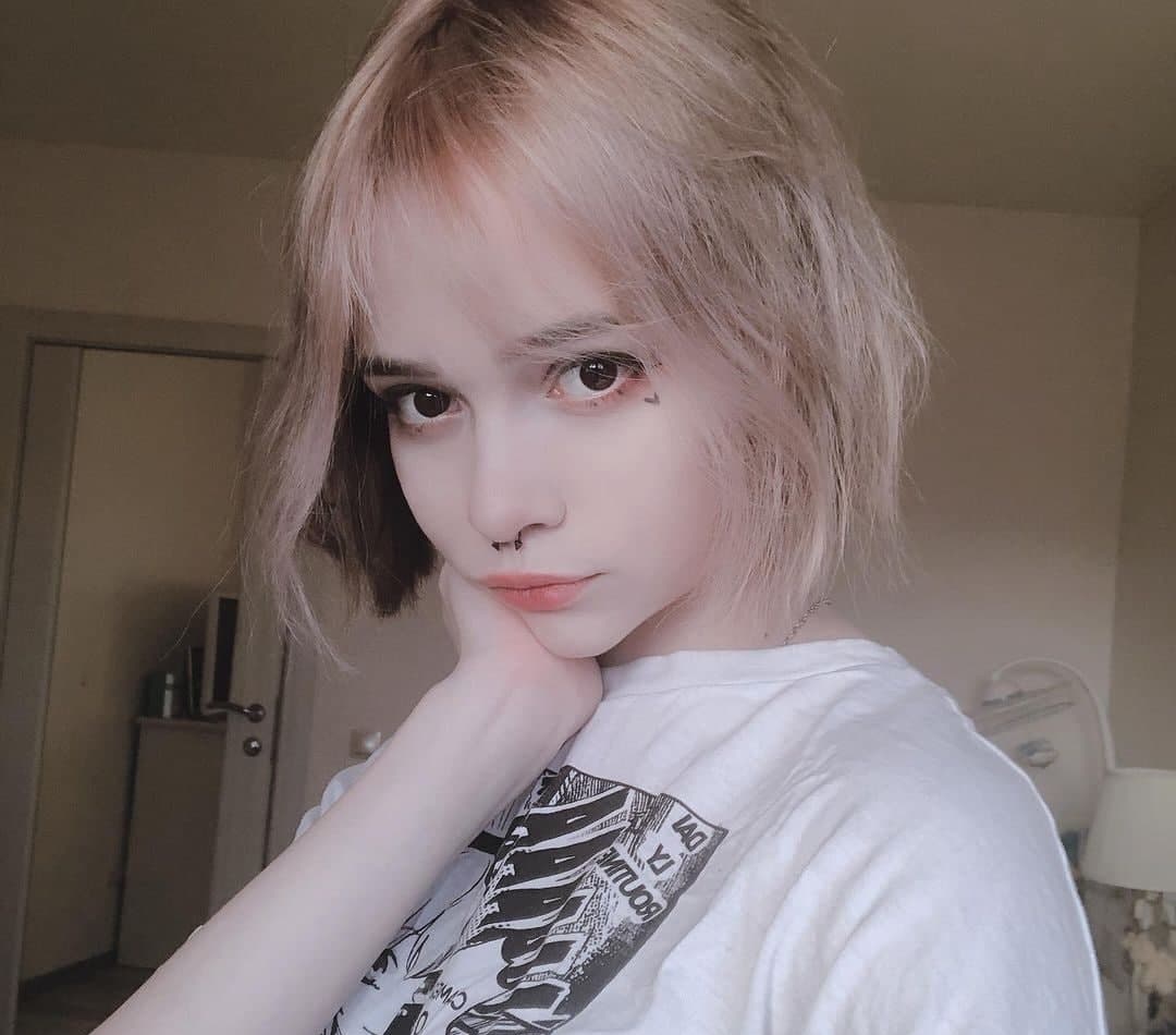 Лиза привлекальеная девушка из Бобруйска цена от 3000 руб