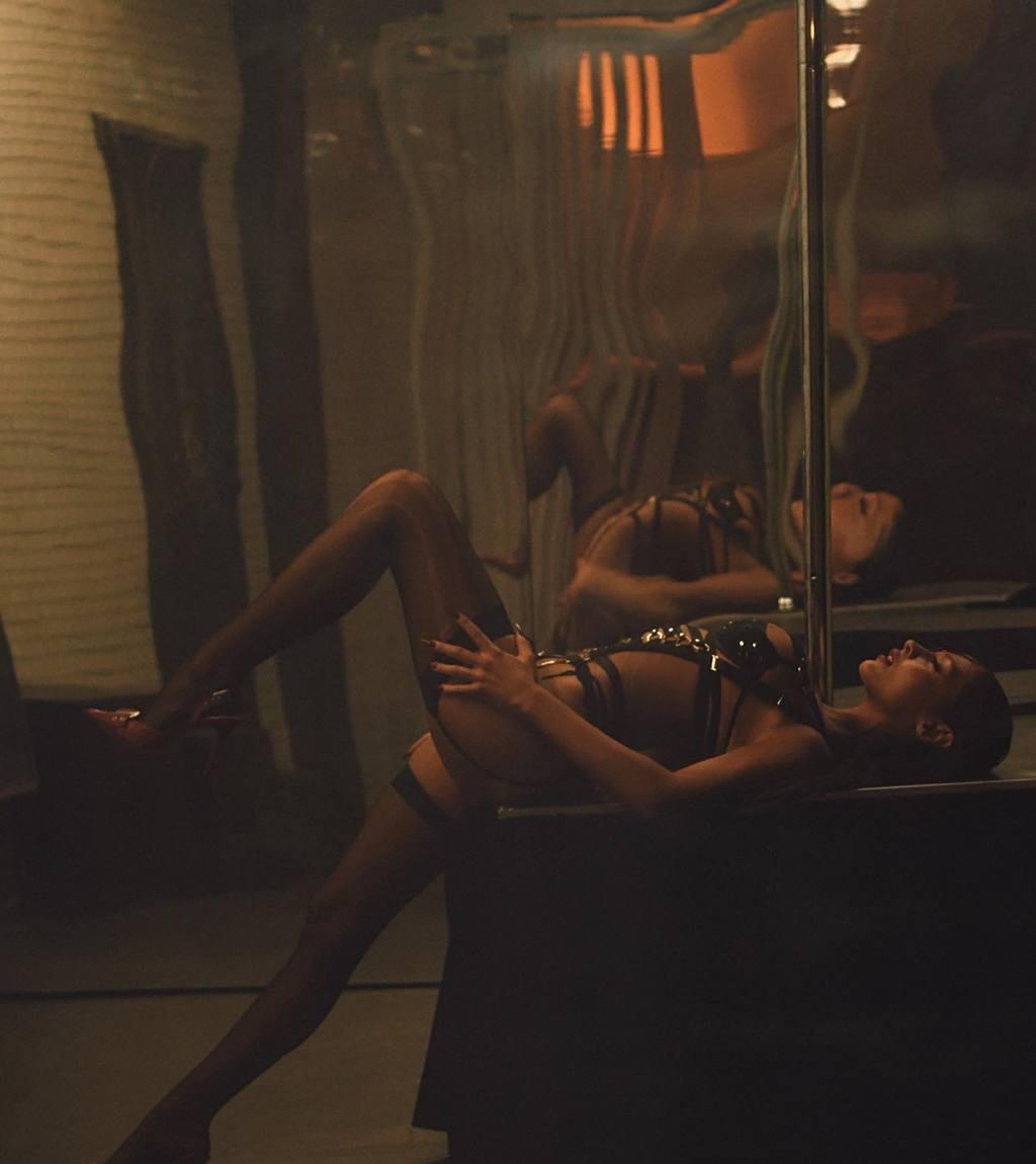 Соня привлекальеная девушка из Бобруйска цена от 10000 руб