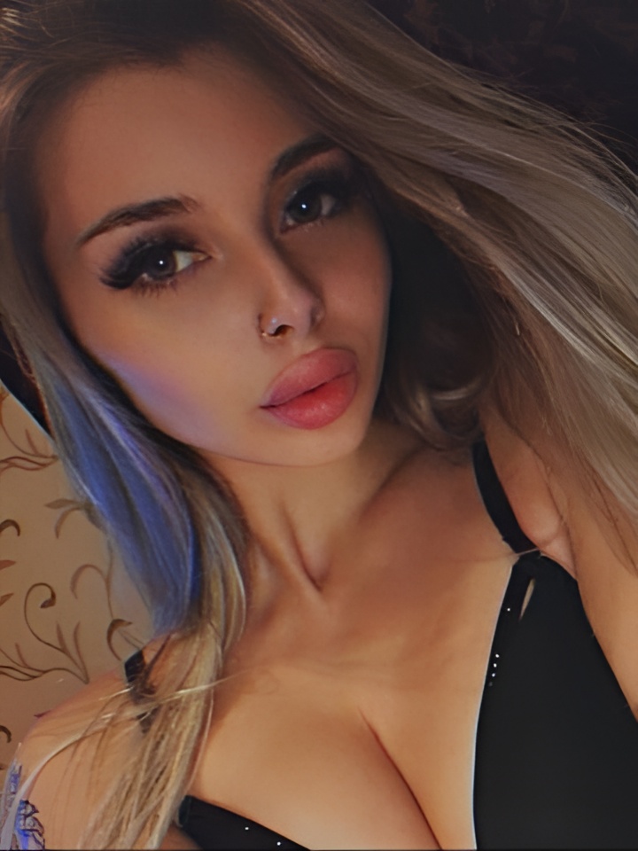 Индивидуалка Юстина, доступна для личного знакомства от 2500 руб