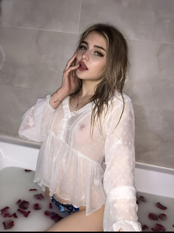 Ирма привлекательная девушка из Бобруйска цена от 2500 руб