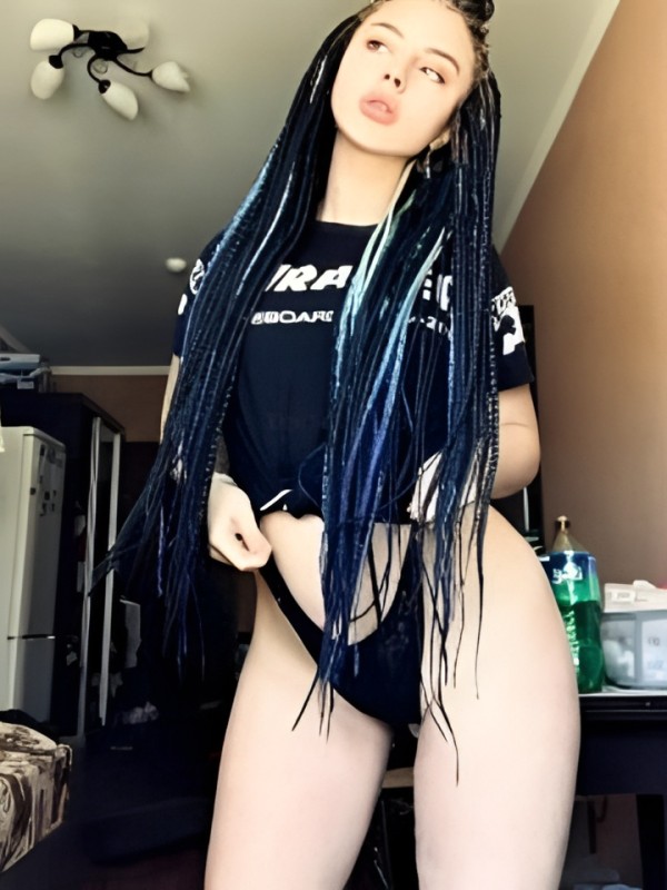 Рахиль привлекательная девушка из Бобруйска цена от 3000 руб