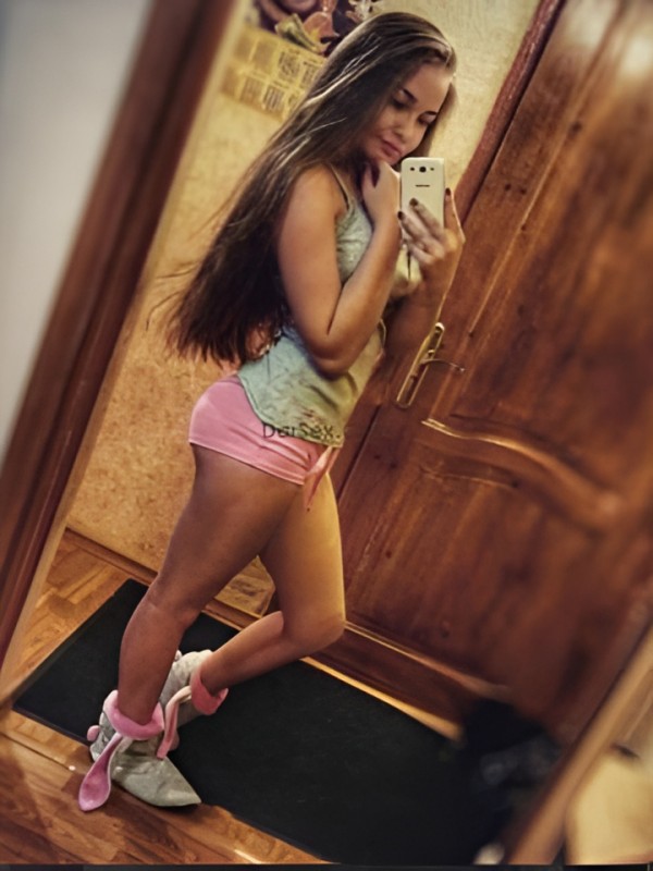 Устина привлекательная девушка из Бобруйска цена от 5000 руб