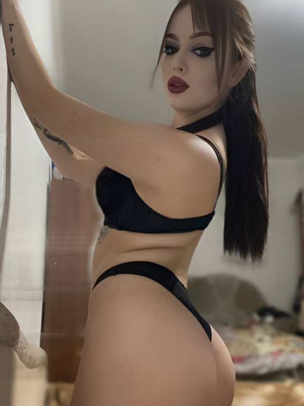 Владислава привлекательная девушка из Бобруйска цена от 2500 руб