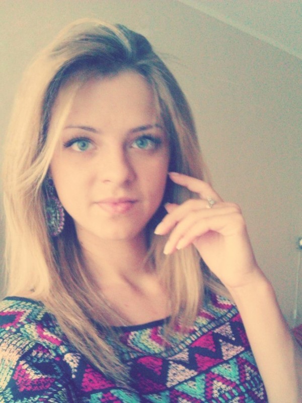 Настюша привлекательная девушка из Бобруйска цена от 3000 руб