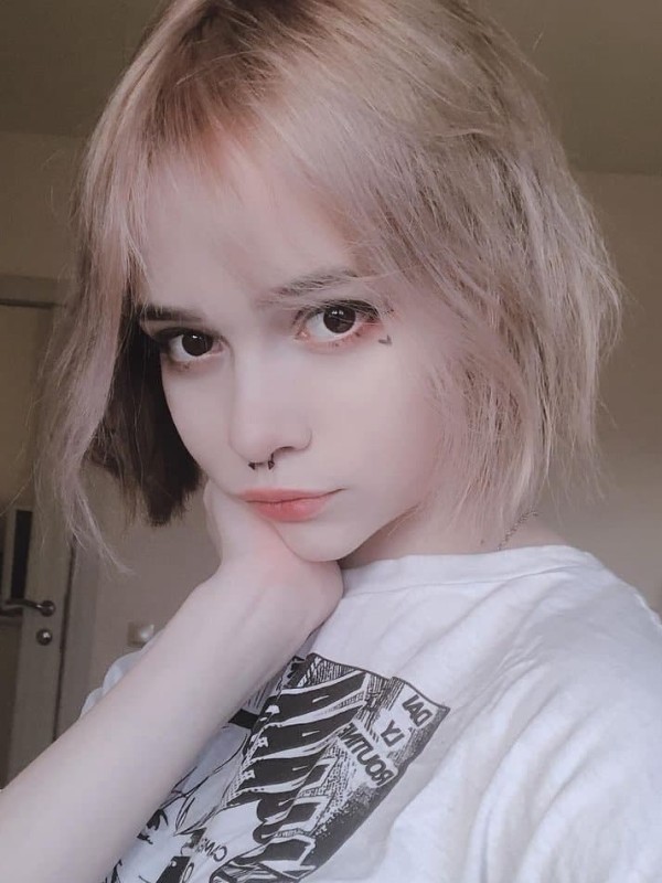 Лиза привлекательная девушка из Бобруйска цена от 3000 руб