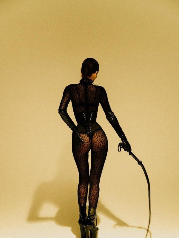 Людмила привлекательная девушка из Бобруйска цена от 5000 руб